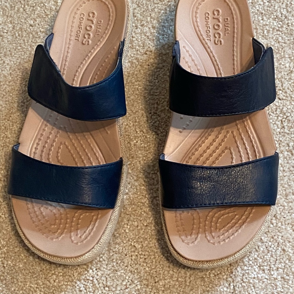 Crocs Dual Comfort Wedges